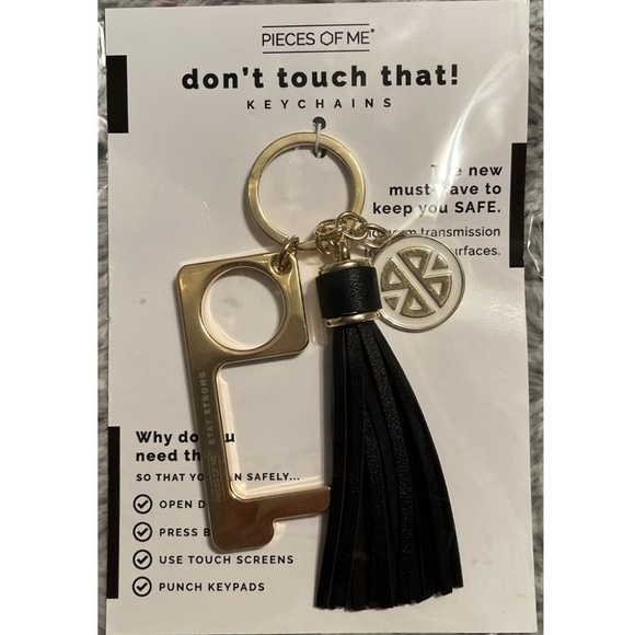 💖3/$15💖 Piece of Me Don’t Touch That Keychain Door Opener Tassel Black Gold - Picture 1 of 2